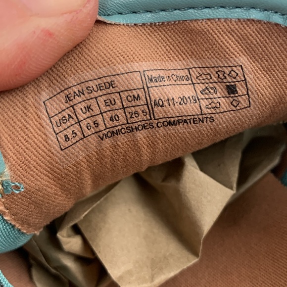Vionic leather Suede Sneakers Size 8.5 Teal aqua blue green cushioned EUC - Picture 8 of 13